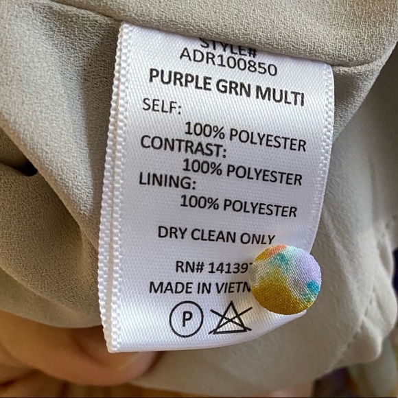 ASTR the label multi floral balloon sleeve midi dress NWOT - Picture 6 of 8